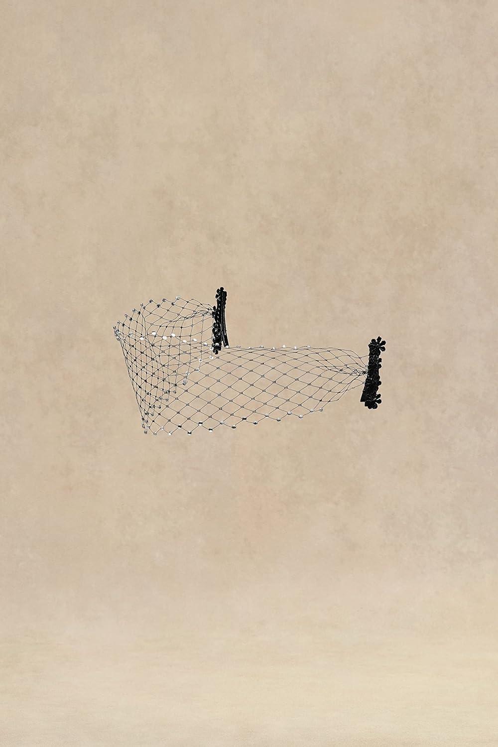 imageBABEYOND Womens Fascinator Headband  Vintage Tea Party Fascinator Veil for Bridal WeddingBlack